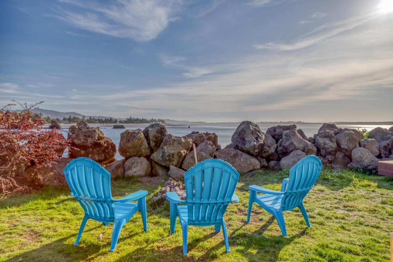 Bayfront Bungalow Villa Lincoln City Exterior photo